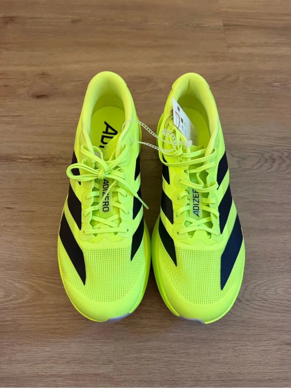 NEW ✨ Adidas Adizero Evo SL - Women's 11.5 / Men's 10 - Neon Yellow / Black ✨